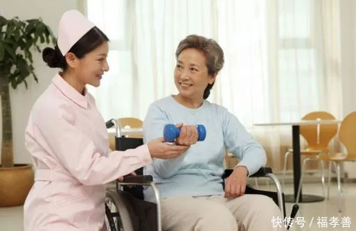 养老机构怎么怎样留住护理员?