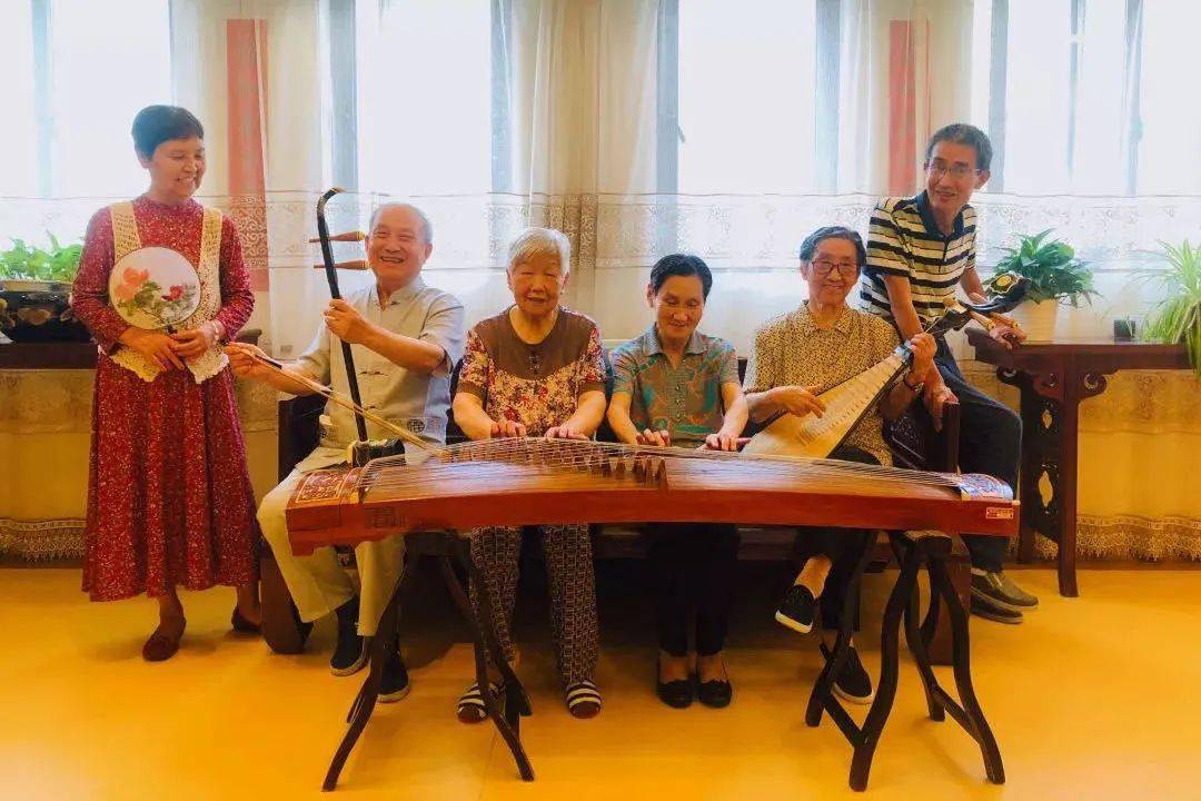 是什么，让杨浦这家养老院火到“出圈”？